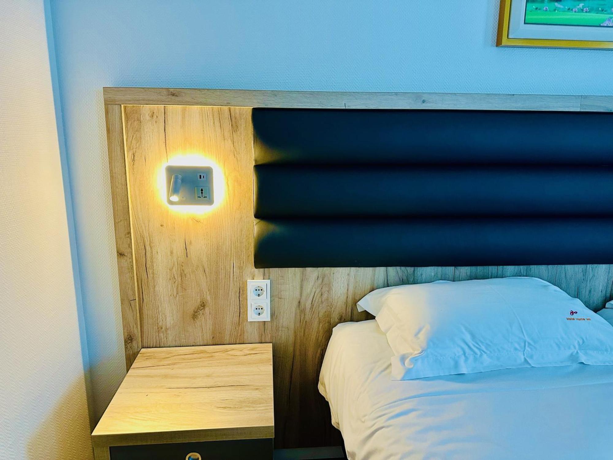 Home Inn Hotel Dormagen Quarto foto
